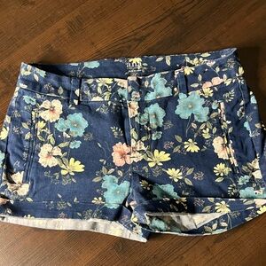 Floral shorts